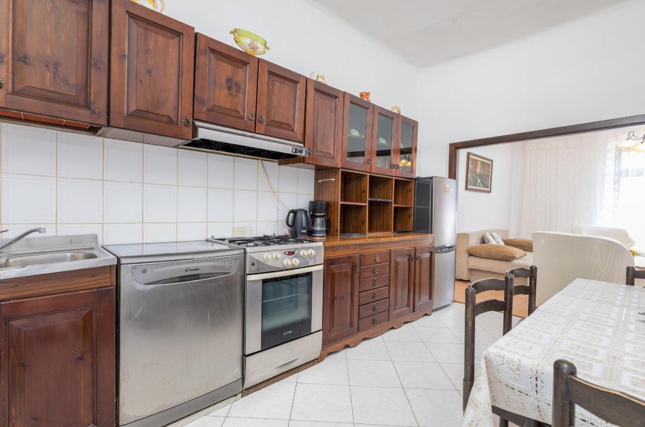 Apartment Ana Fažana Dış mekan fotoğraf